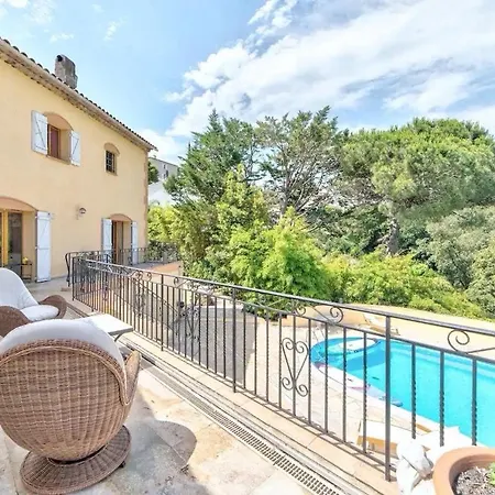 De Prestige Avec Piscine Et Grand Jardin *