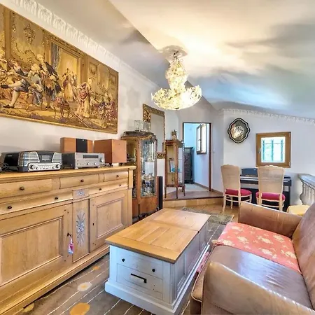 De Prestige Avec Piscine Et Grand Jardin Villa
